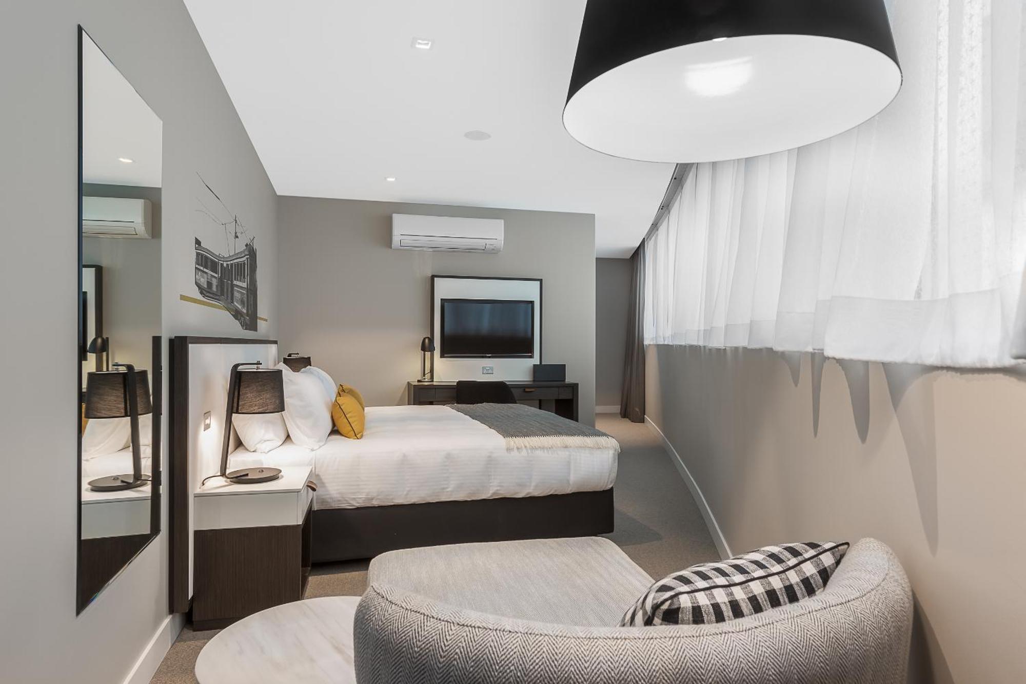 Peppers Docklands Hotel Melbourne Bagian luar foto